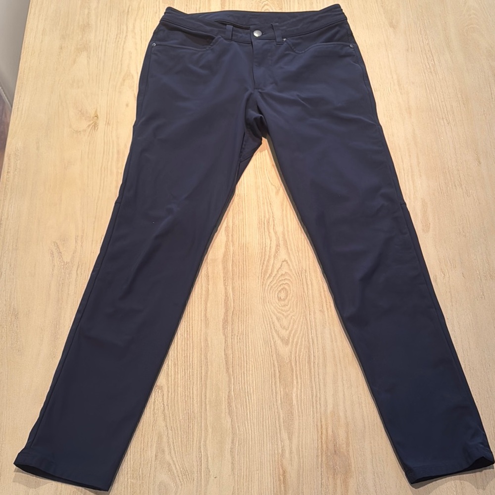 Lululemon-Men’s Navy Pant- ABC classic 5 pocket
